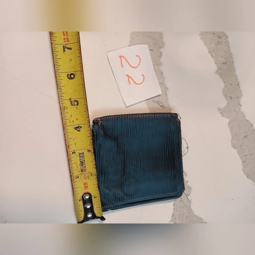Louis Vuitton very used
